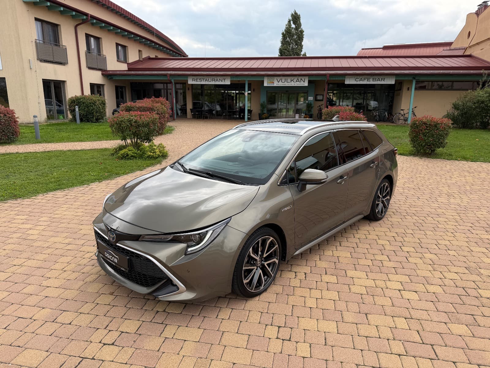 Toyota Corolla 2.0 Hybrid