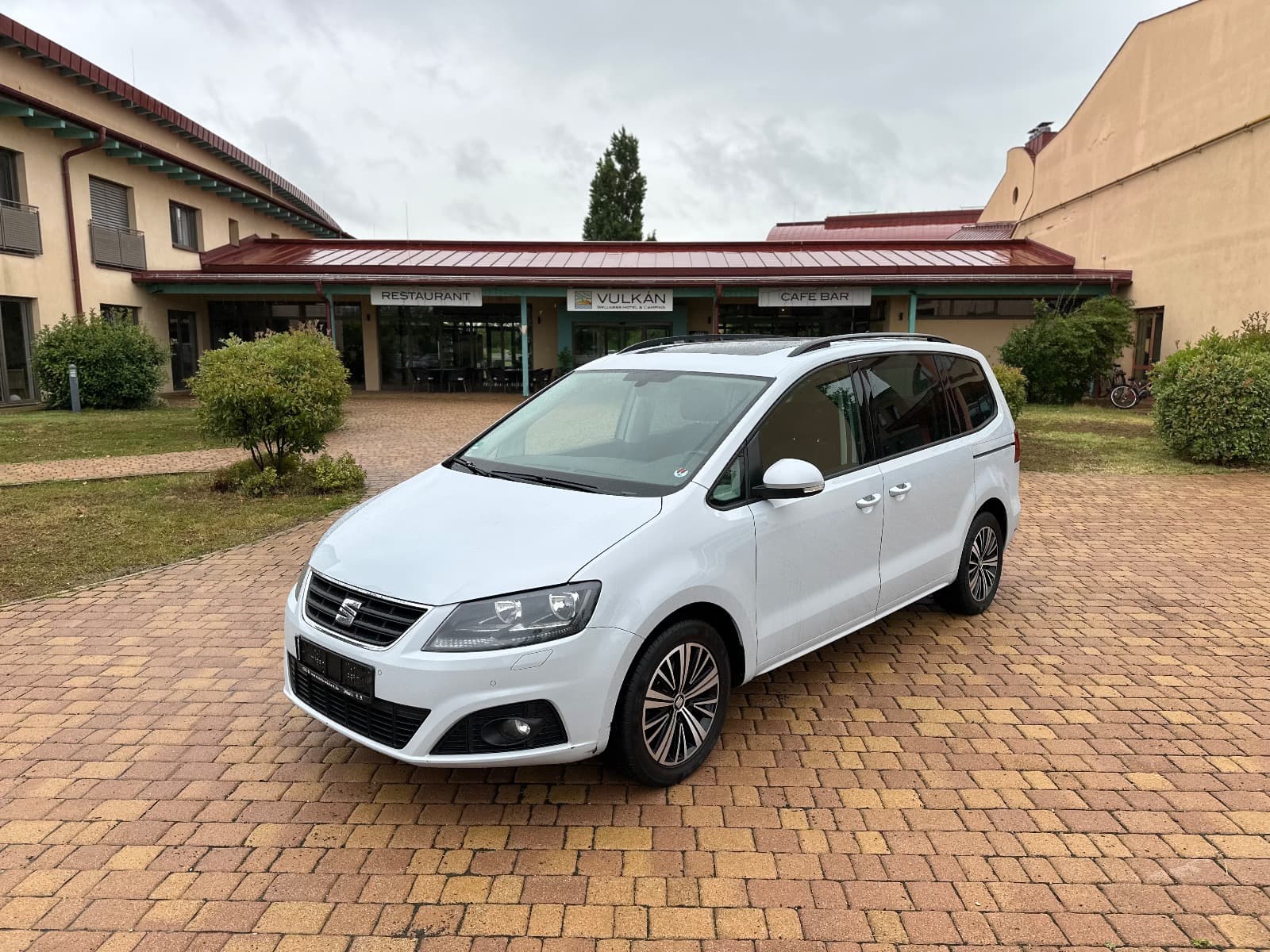 Seat Alhambra