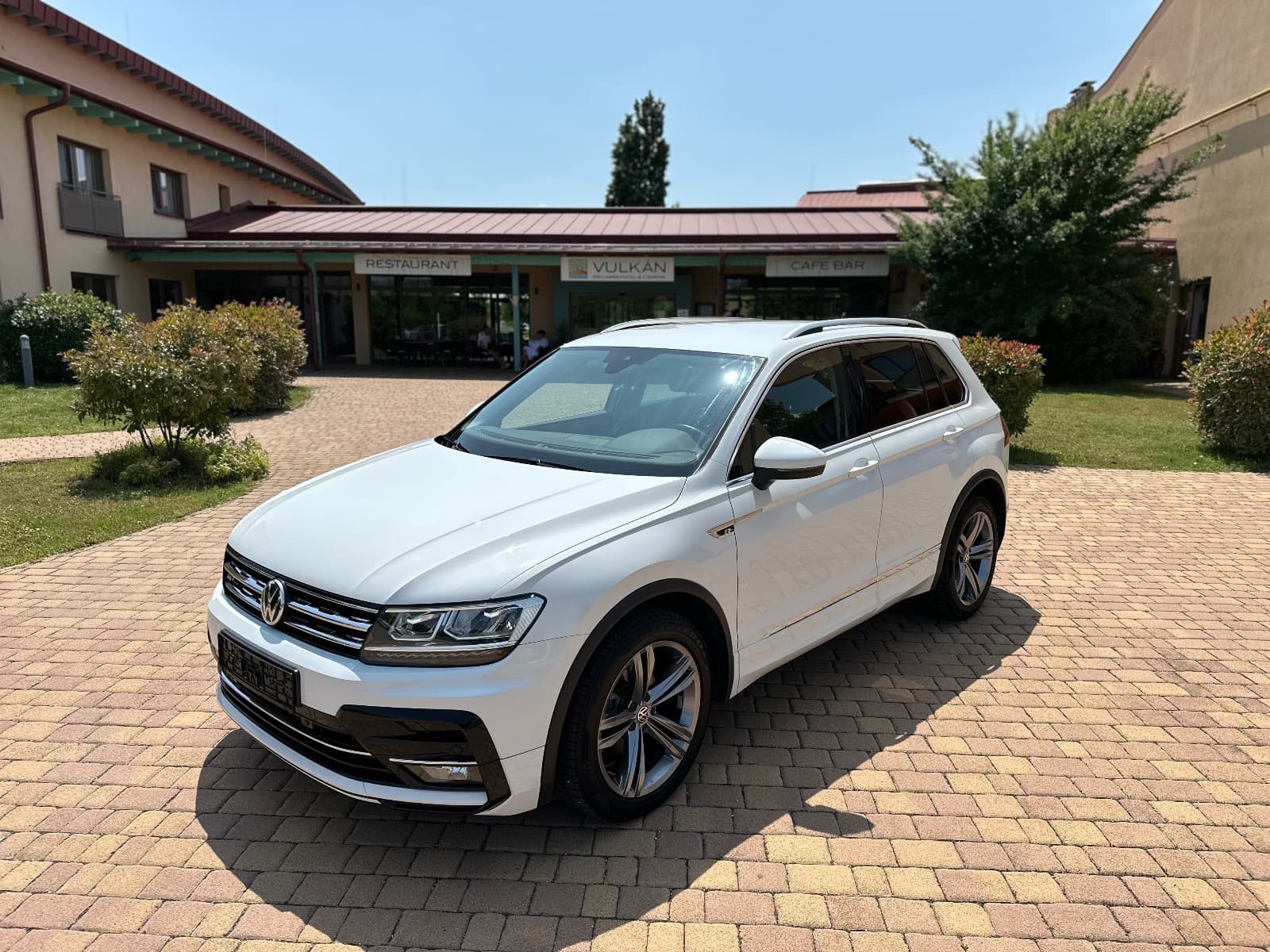 Volkswagen Tiguan R-line kivitel